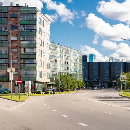 Central Lootsi Lux With Terrace And Parking 아파트 *